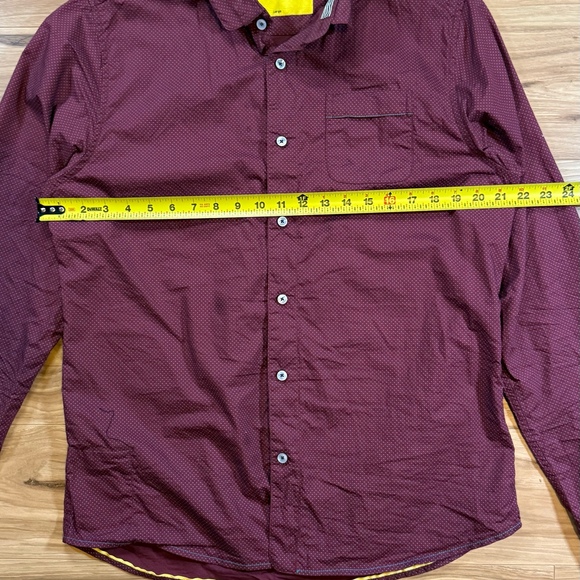 Descendant of Thieves Men’s L Burgundy Dot Button Shirt - Picture 5 of 10